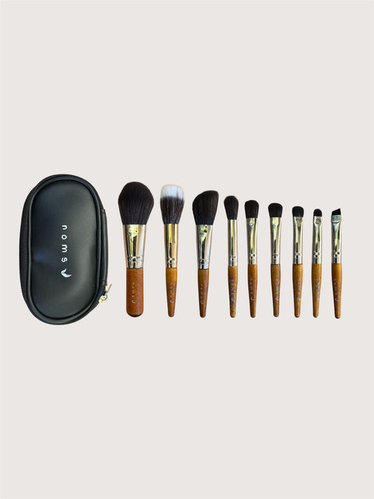 NOMS ®  Mini Travel Brush Set